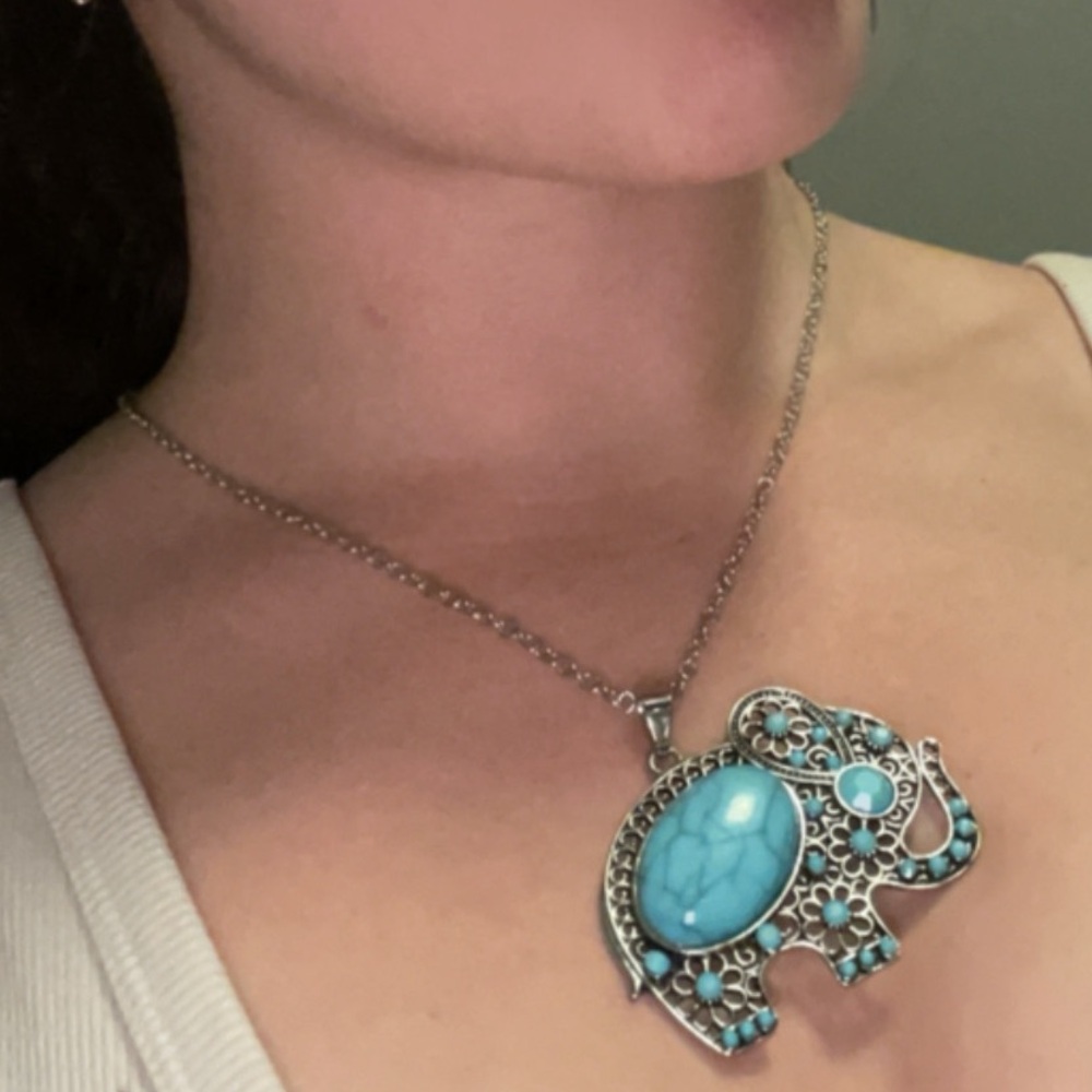 Turquoise stone Elephant necklace